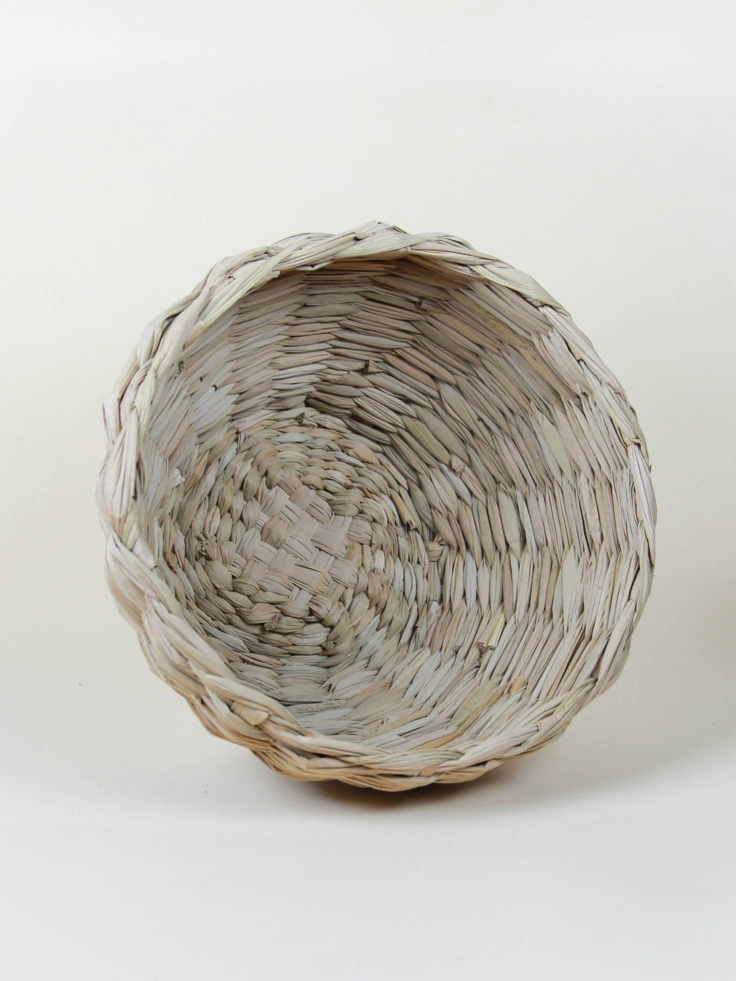 Cesta de Totora
