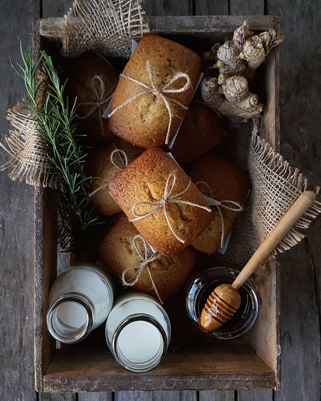 Pan de Miel con relleno de Pé de Moça - Harald